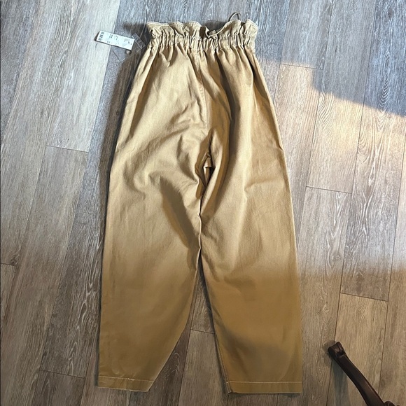 URBAN OUTFITTERS | UO Terra High Waisted Paper-bag Pant in Khaki - Picture 14 of 15